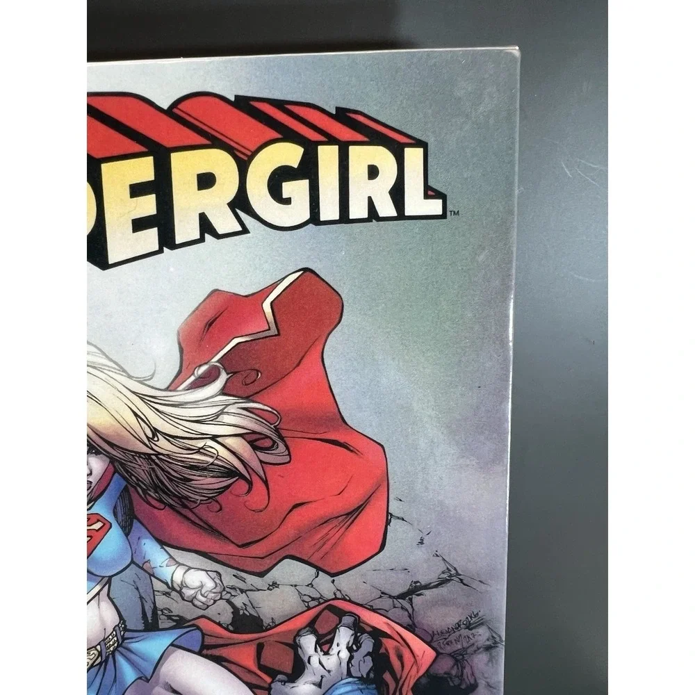 Supergirl #2 Breaking‎ The Chain TPB DC Comics Brand New